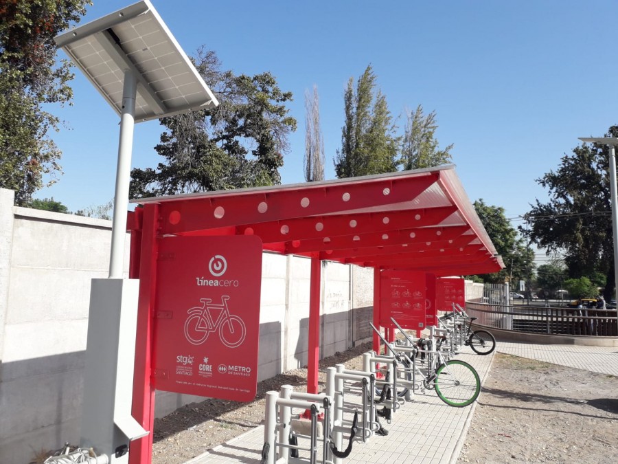 Línea Cero en estación Fernando Castillo Velásco